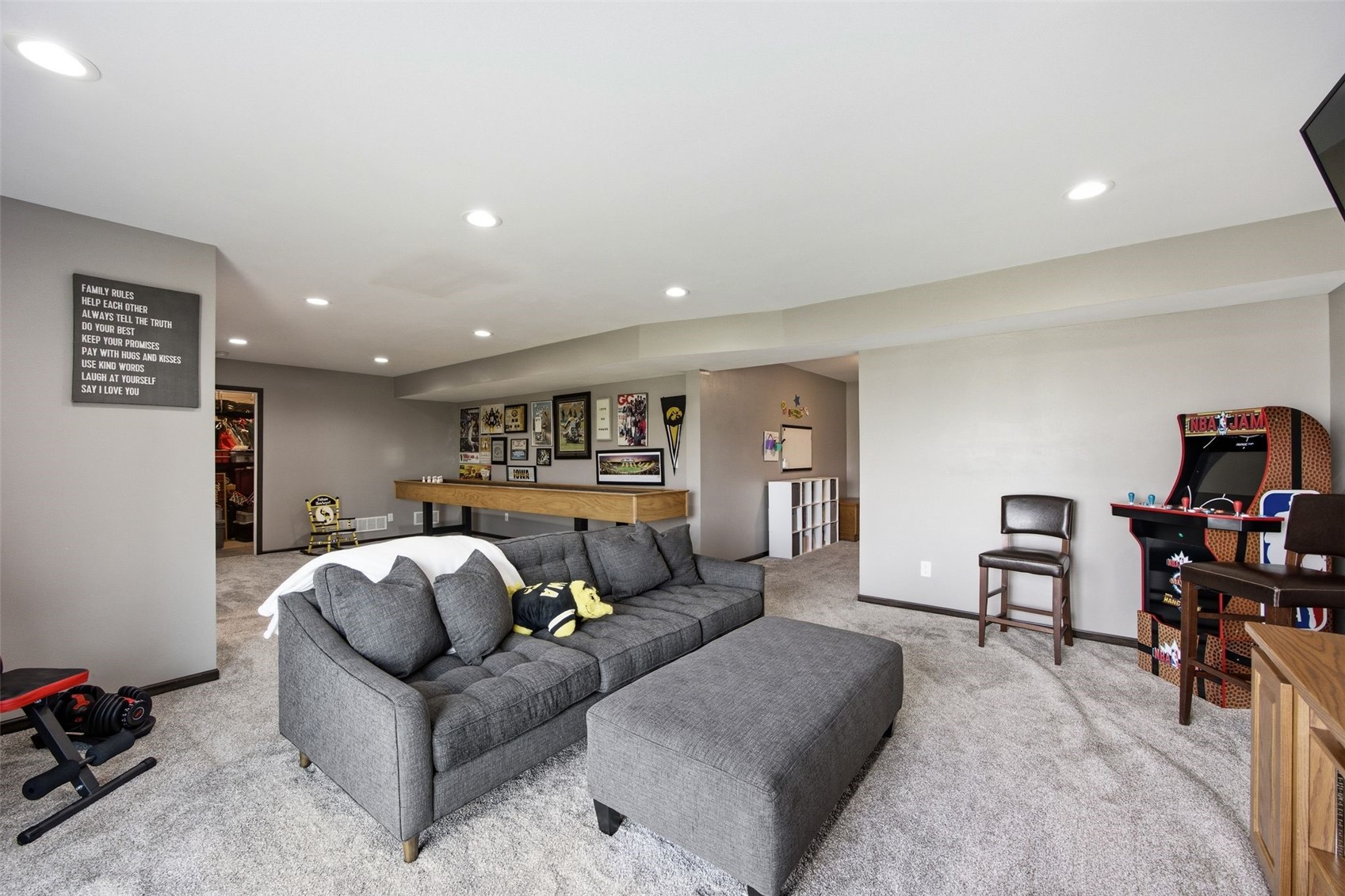 1822 Wycliffe Court SW Cedar Rapids IA 52404