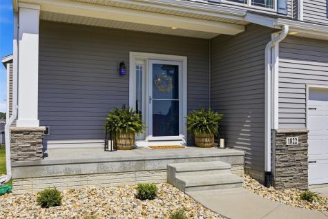 1822 Wycliffe Court SW Cedar Rapids IA 52404