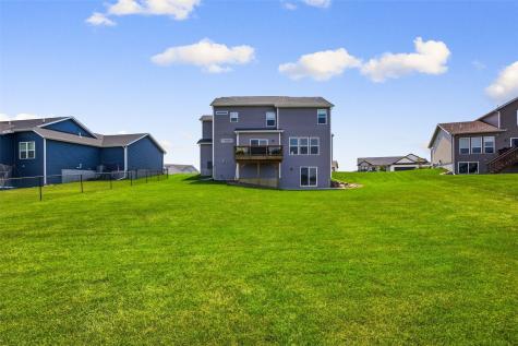 1822 Wycliffe Court SW Cedar Rapids IA 52404
