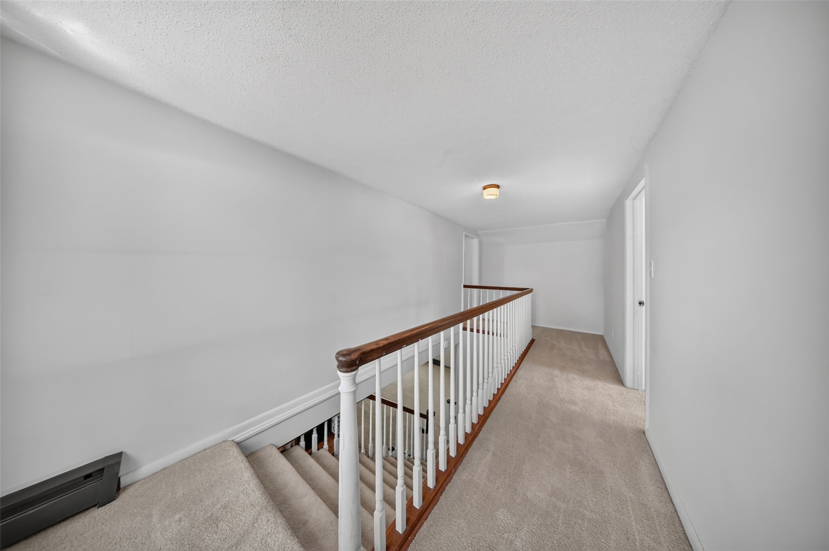 113 Chaffee Drive Hiawatha IA 52233