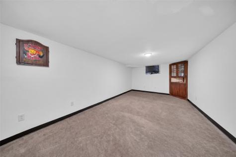 113 Chaffee Drive Hiawatha IA 52233