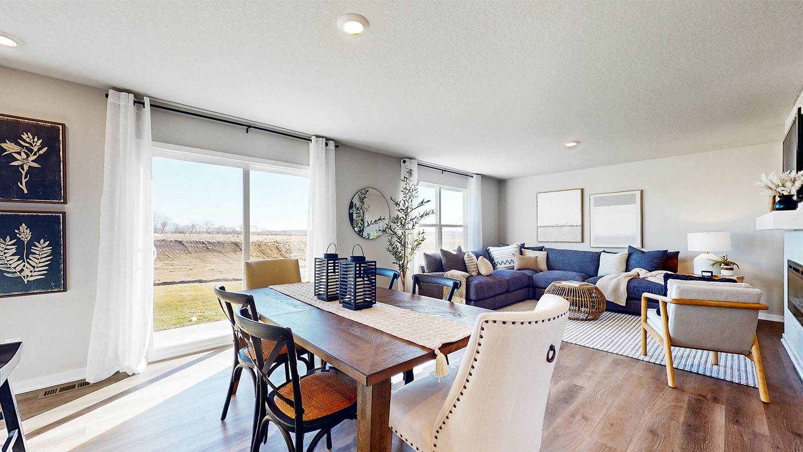 2795 Cecelia Drive Hiawatha IA 52233