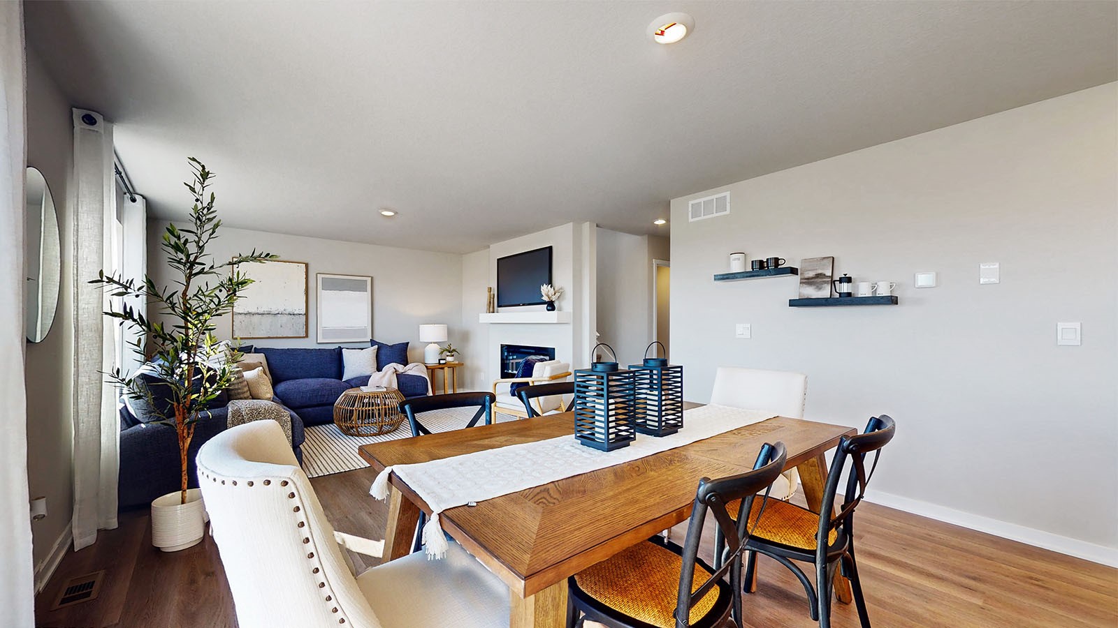 2795 Cecelia Drive Hiawatha IA 52233
