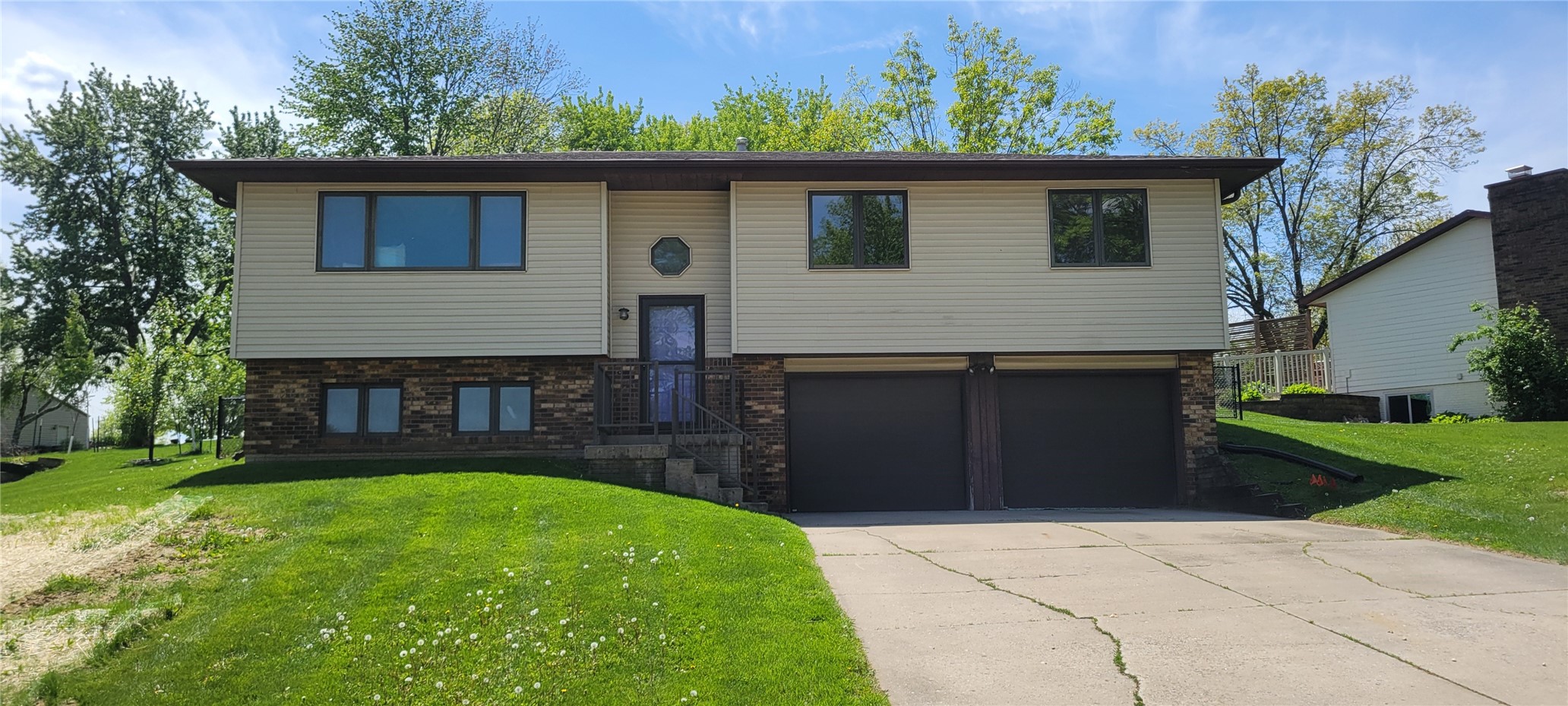 2042 North Ridge Drive Coralville IA 52241