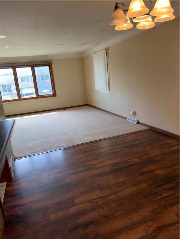 1826 Garry Avenue NW Cedar Rapids IA 52405