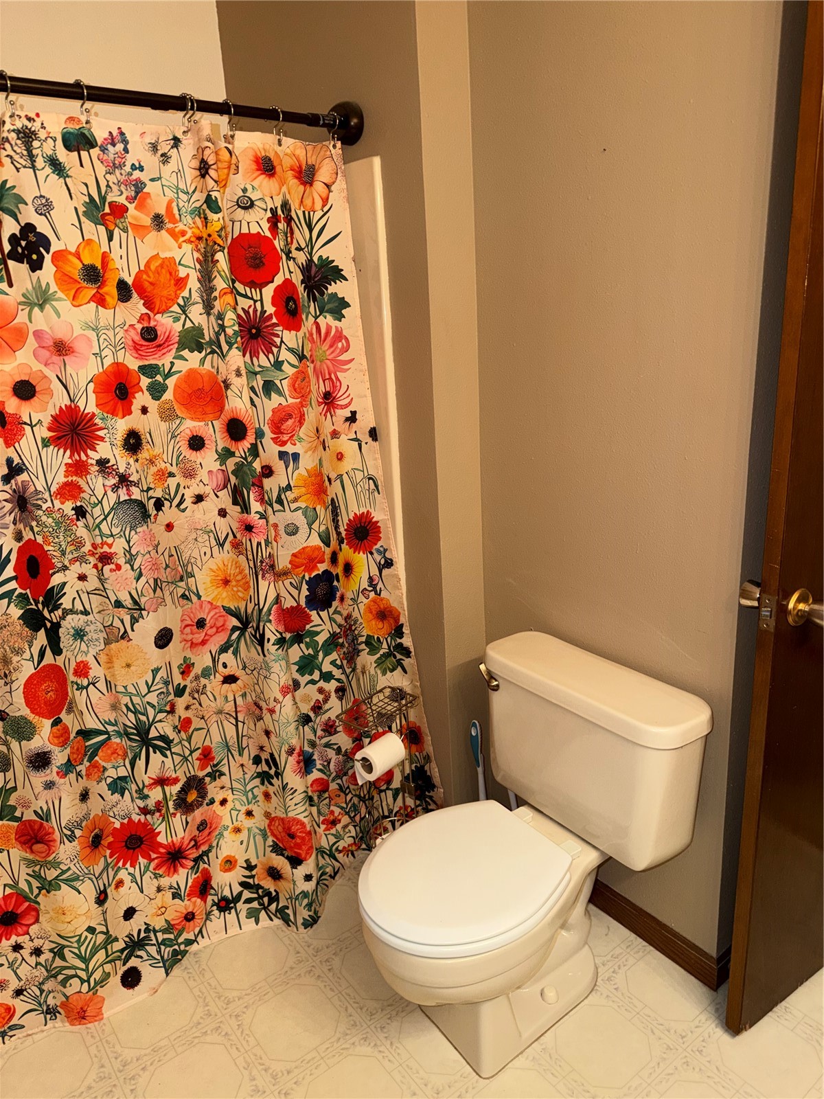 1826 Garry Avenue NW Cedar Rapids IA 52405