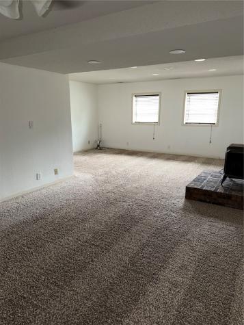 1826 Garry Avenue NW Cedar Rapids IA 52405