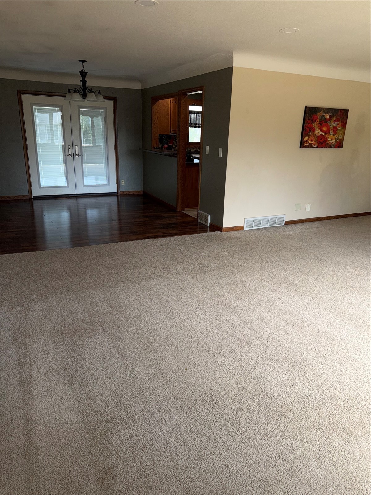 1826 Garry Avenue NW Cedar Rapids IA 52405