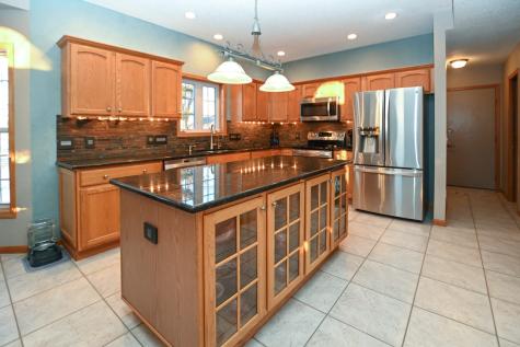 1835 Somerset Drive Marion IA 52302