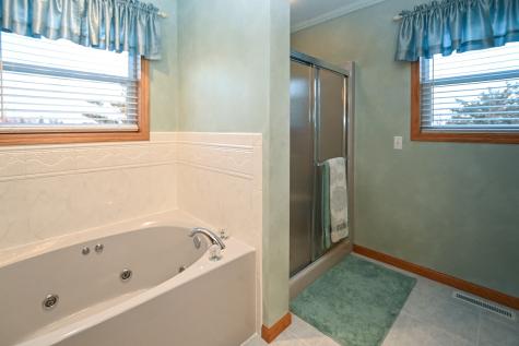 1835 Somerset Drive Marion IA 52302