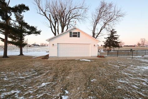 1835 Somerset Drive Marion IA 52302