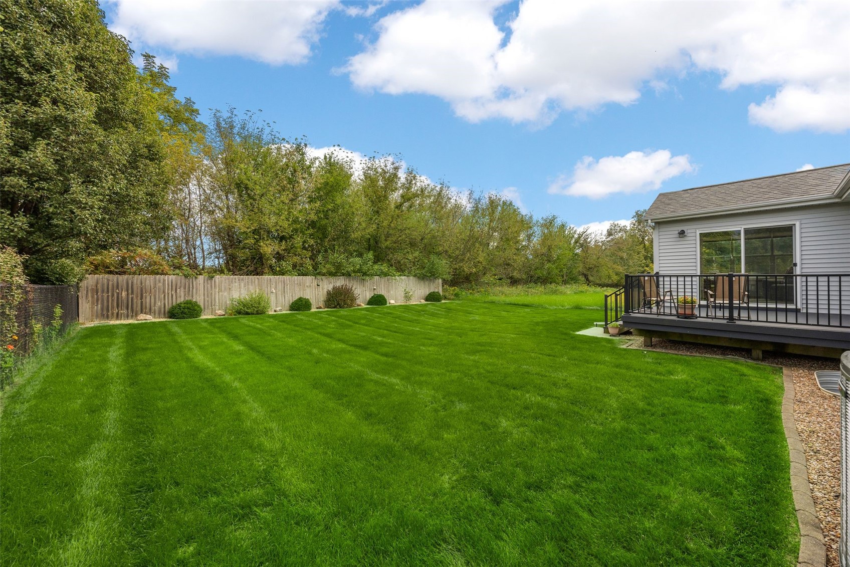 8520 Grand Oaks Drive NE Cedar Rapids IA 52402