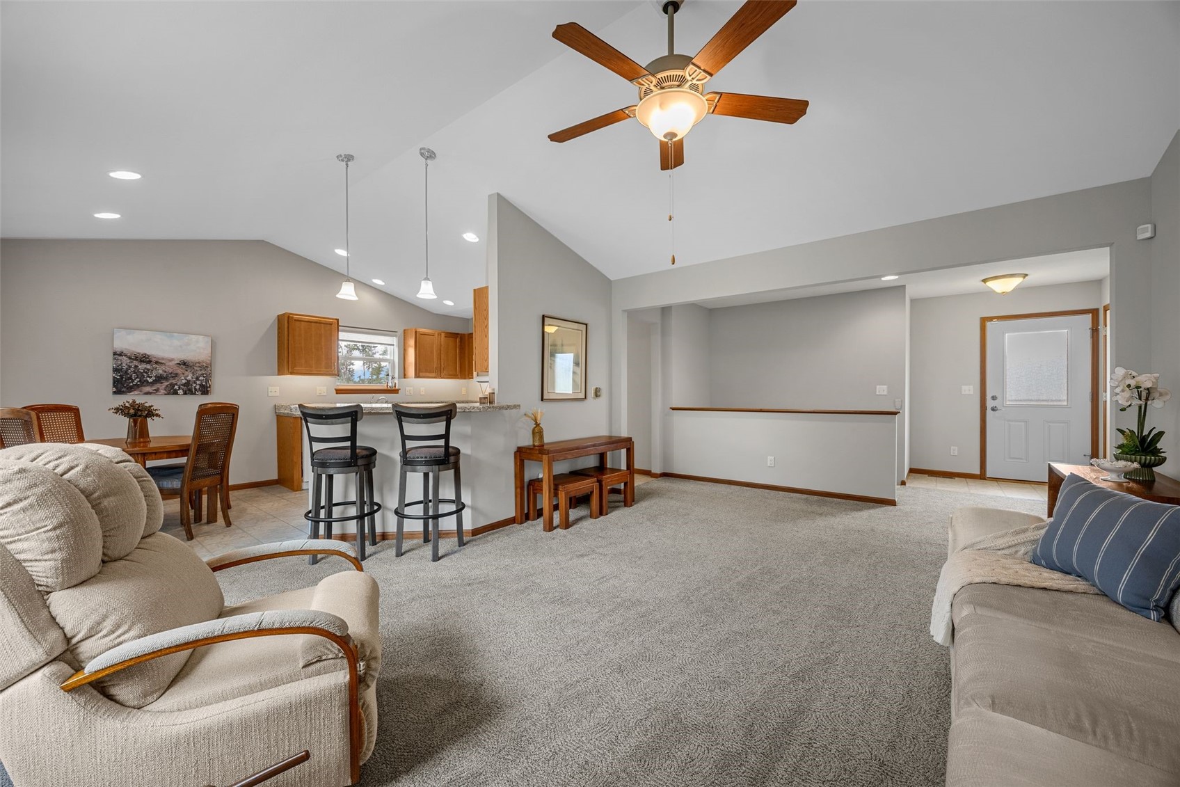 8520 Grand Oaks Drive NE Cedar Rapids IA 52402