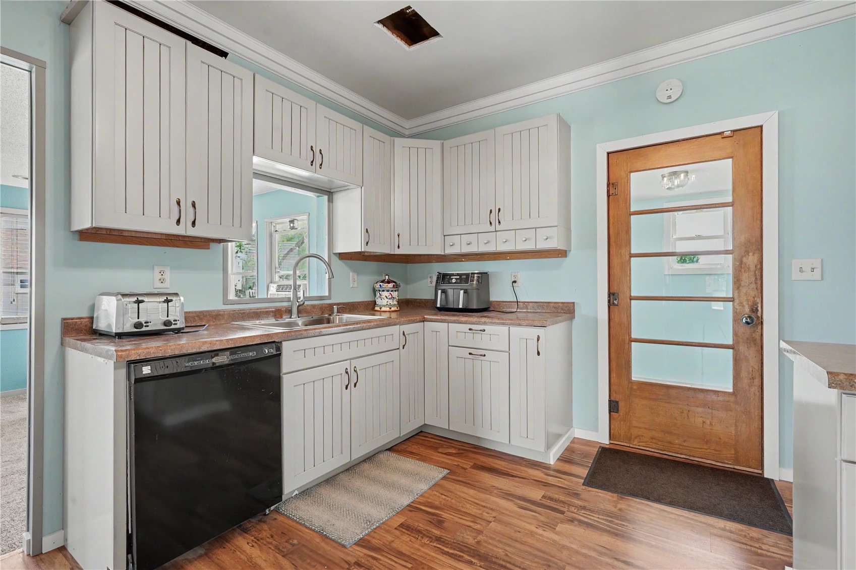 7188 28th Avenue Newhall IA 52315