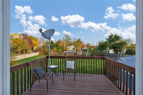 124 34th Street NE Cedar Rapids IA 52402