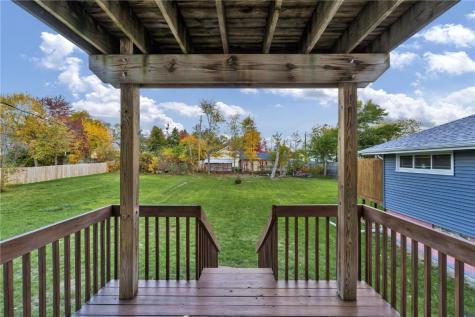 124 34th Street NE Cedar Rapids IA 52402