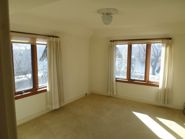 301 Riverside Drive Charles City IA 50616