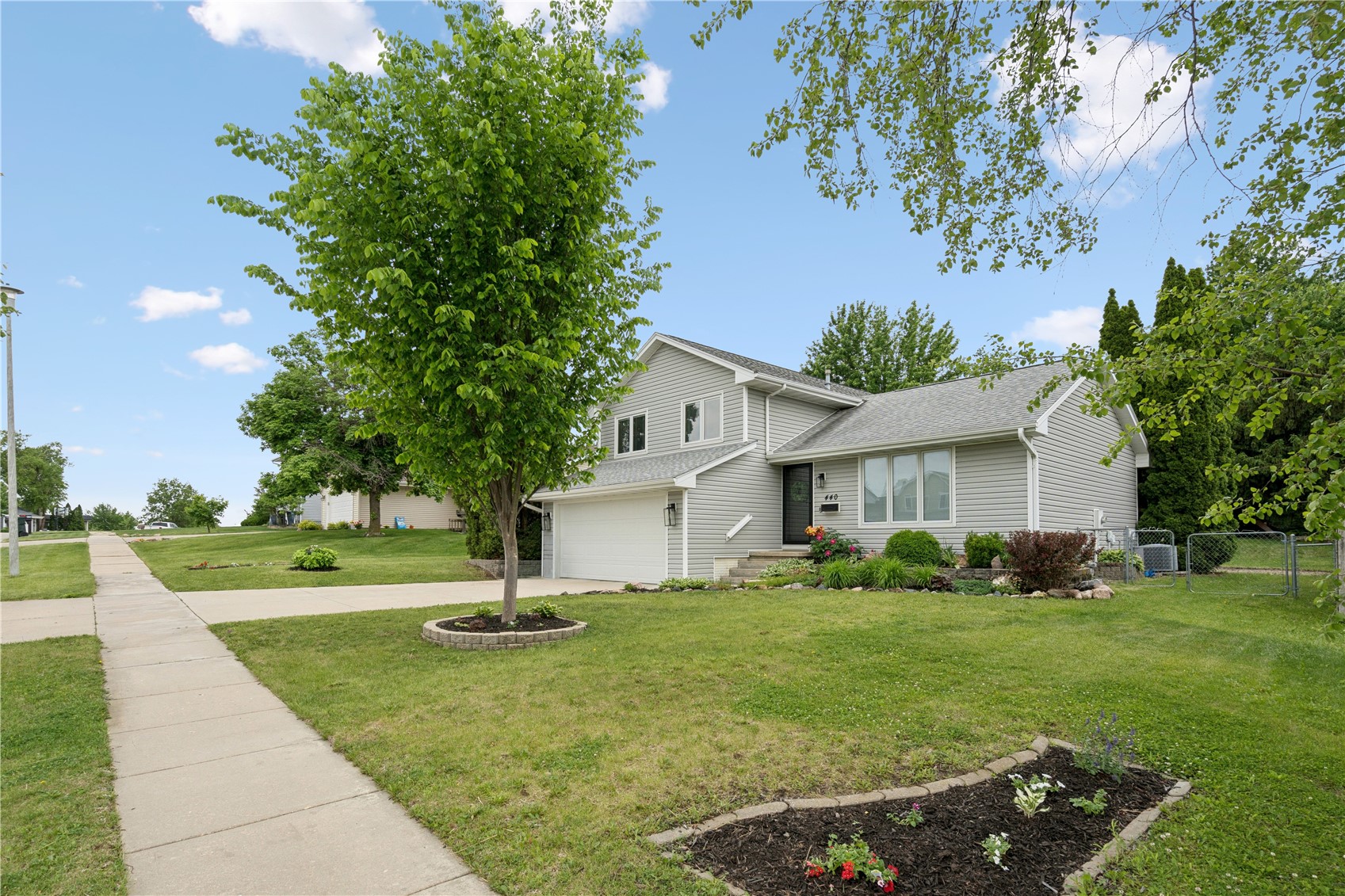 440 Peace Avenue NW Cedar Rapids IA 52405