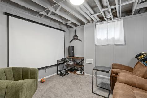 440 Peace Avenue NW Cedar Rapids IA 52405