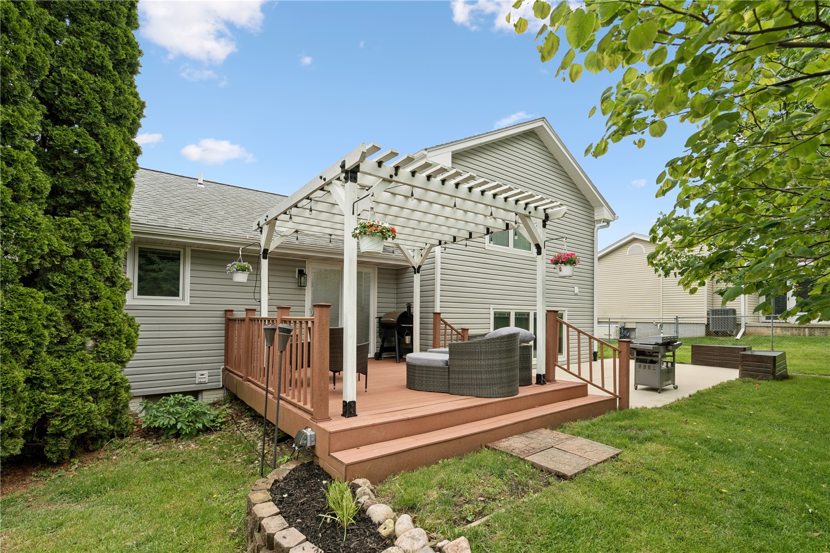 440 Peace Avenue NW Cedar Rapids IA 52405