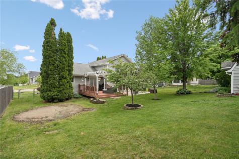 440 Peace Avenue NW Cedar Rapids IA 52405