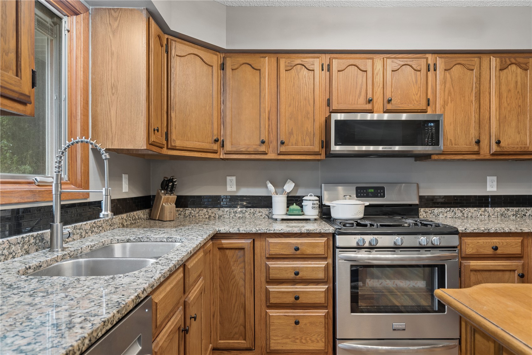 440 Peace Avenue NW Cedar Rapids IA 52405