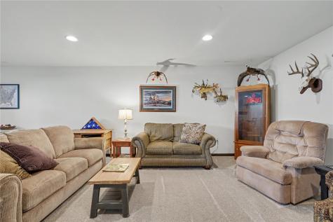2868 Royal Oak Ridge Road Marion IA 52302