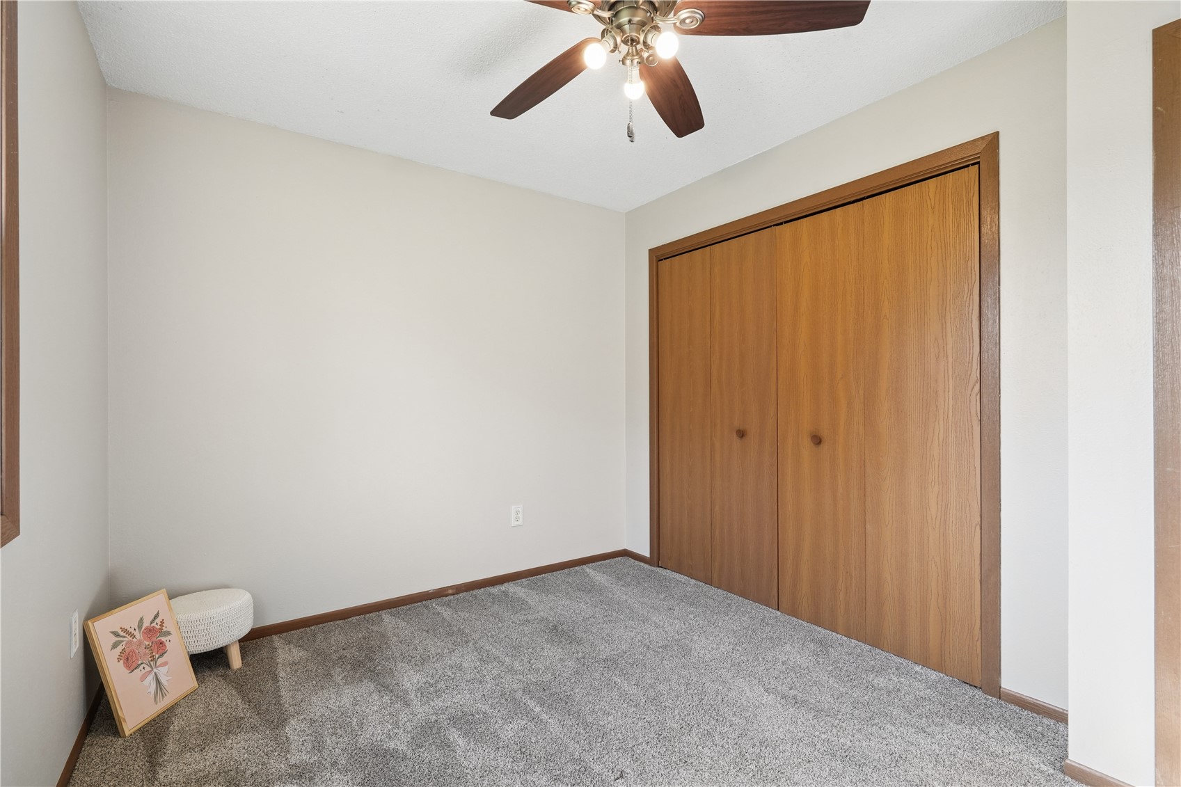1510 North Drive Ely IA 52227