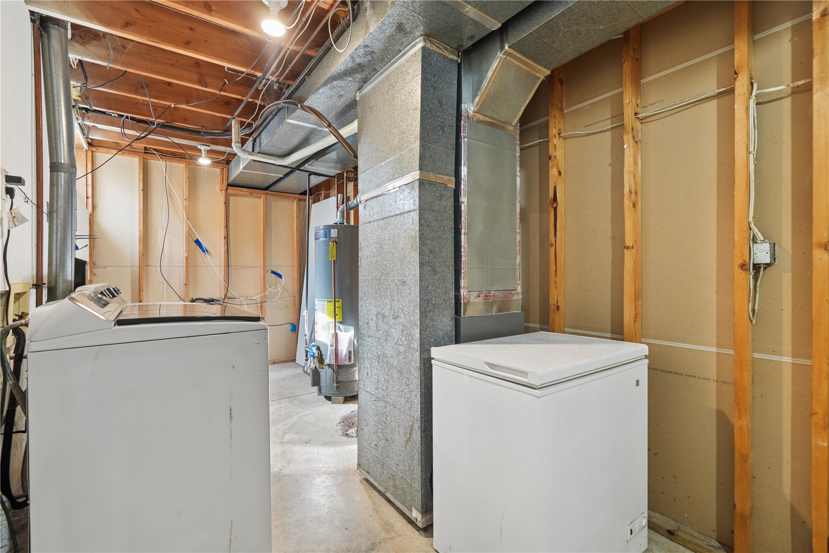 1510 North Drive Ely IA 52227