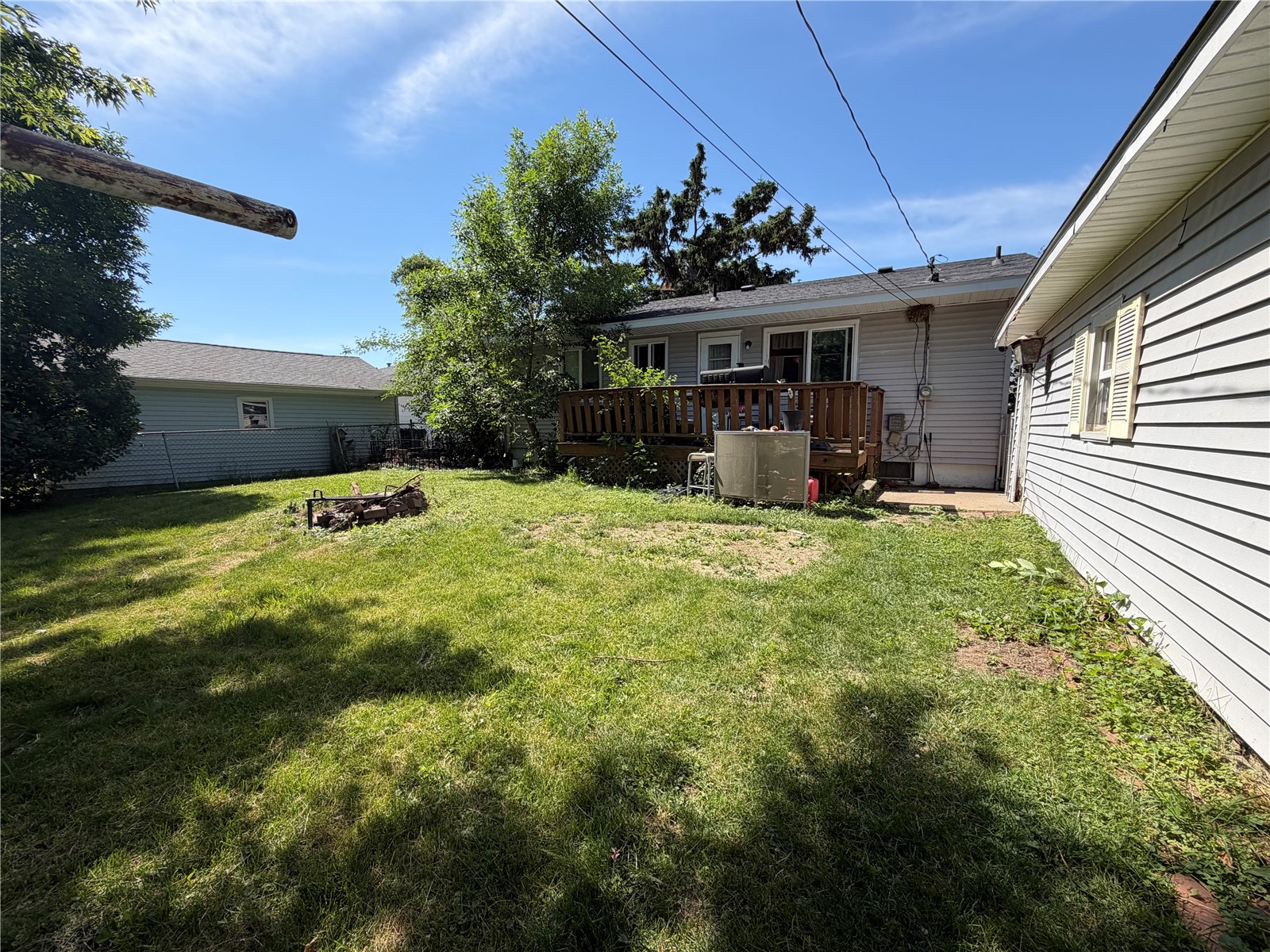 5200 Holly Avenue Cedar Rapids IA 52405
