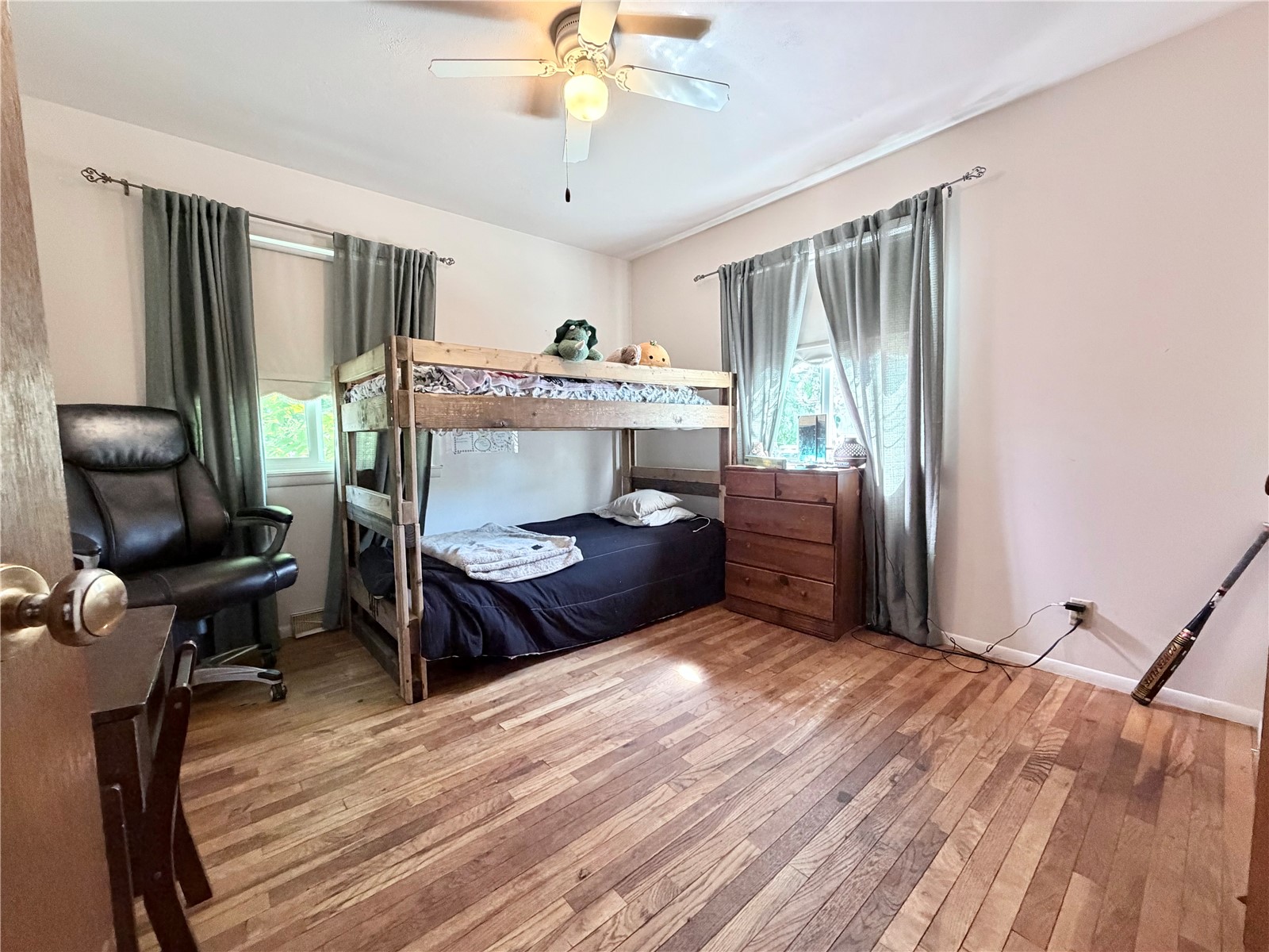 5200 Holly Avenue Cedar Rapids IA 52405