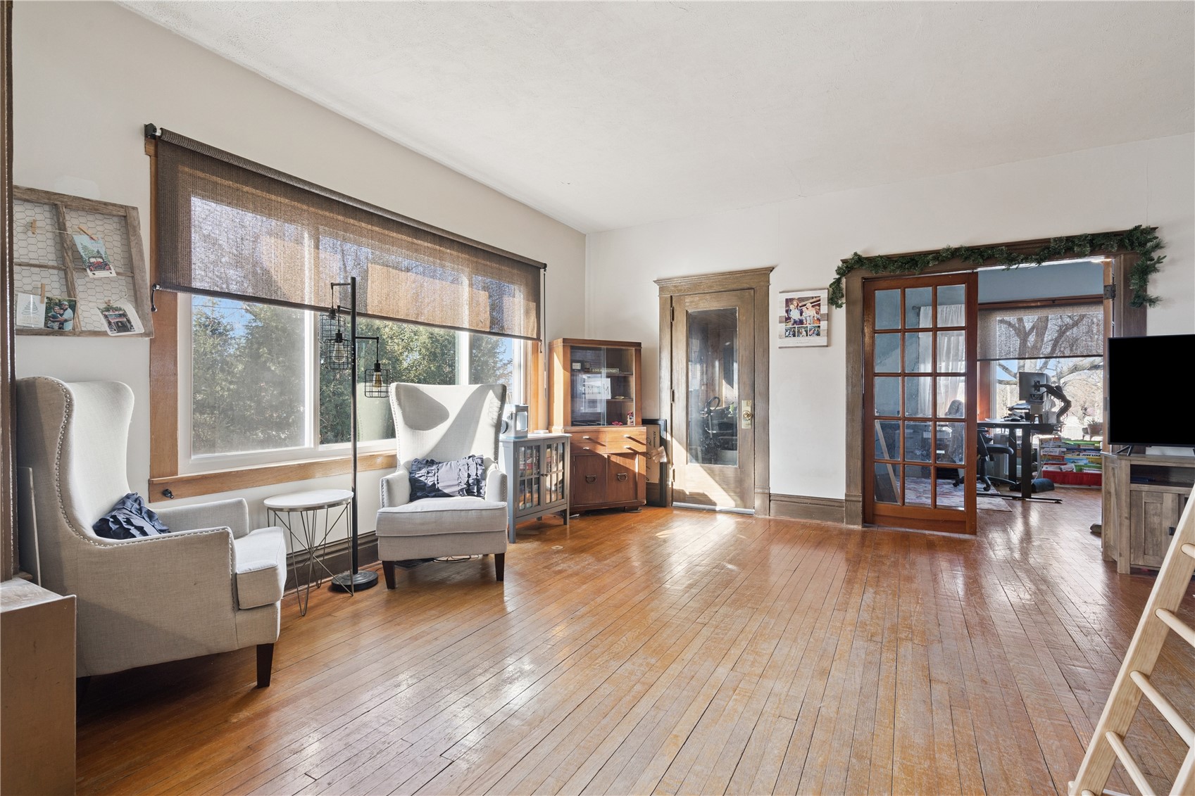 105 Walnut Avenue S Garrison IA 52229