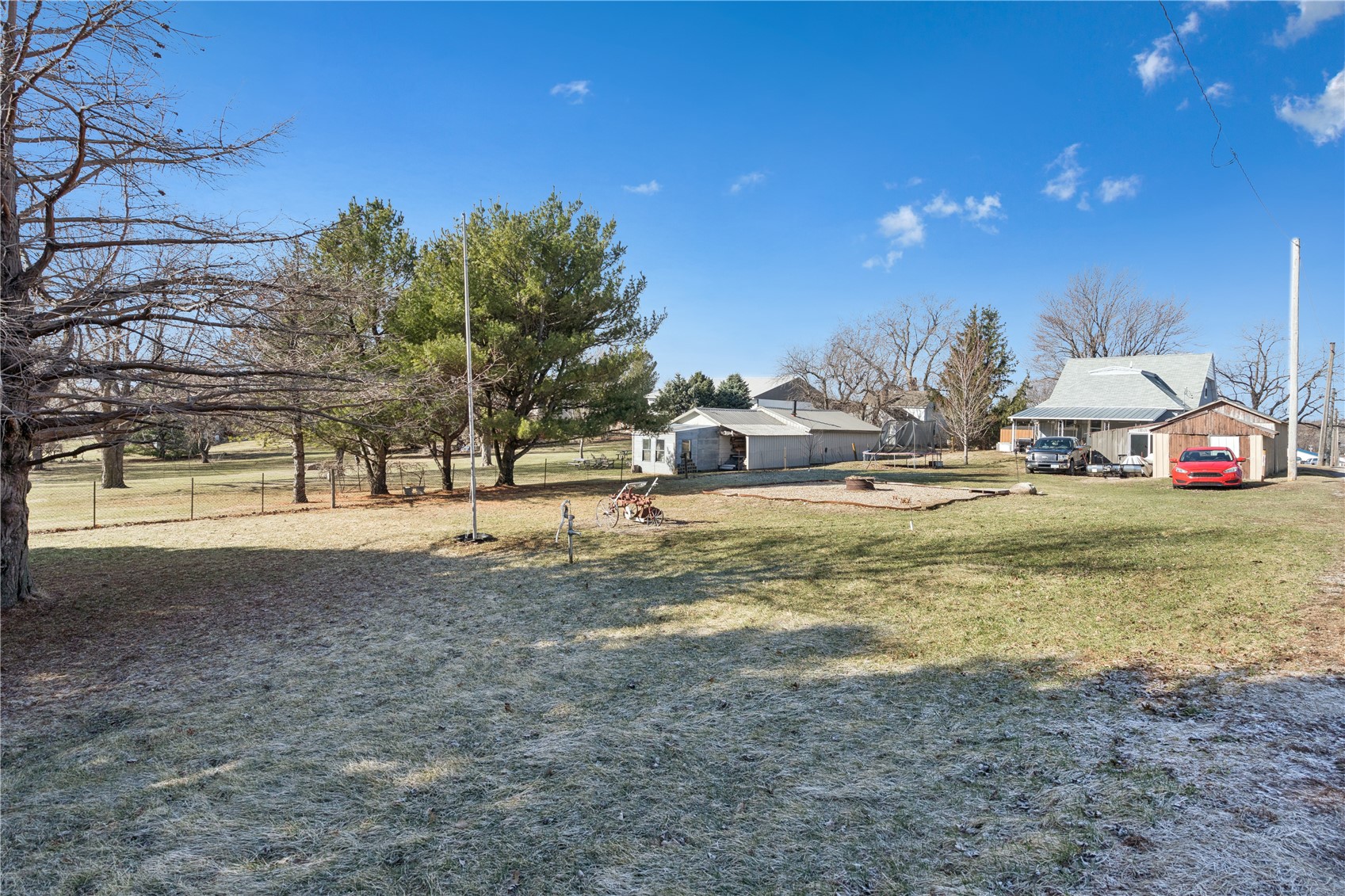 105 Walnut Avenue S Garrison IA 52229
