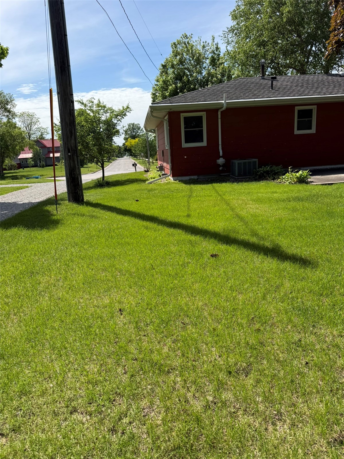 306 14th Avenue Vinton IA 52349
