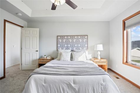 1409 Scarlet Sage Drive SW Cedar Rapids IA 52404