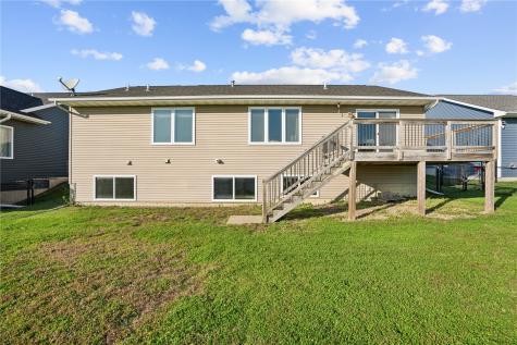 1409 Scarlet Sage Drive SW Cedar Rapids IA 52404