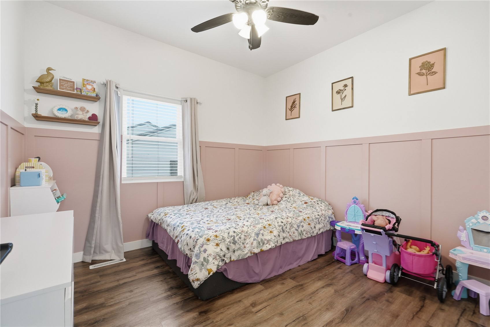 502 3rd Street Victor IA 52347