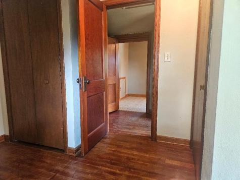 704 8th Avenue Belle Plaine IA 52208