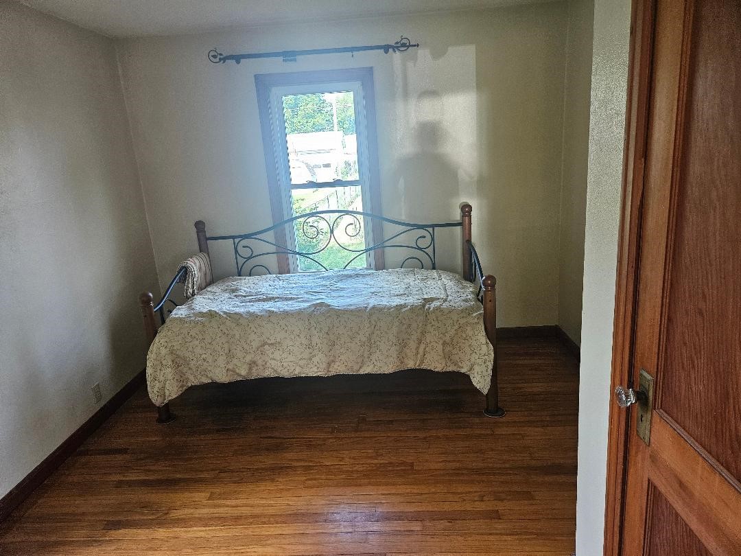 704 8th Avenue Belle Plaine IA 52208