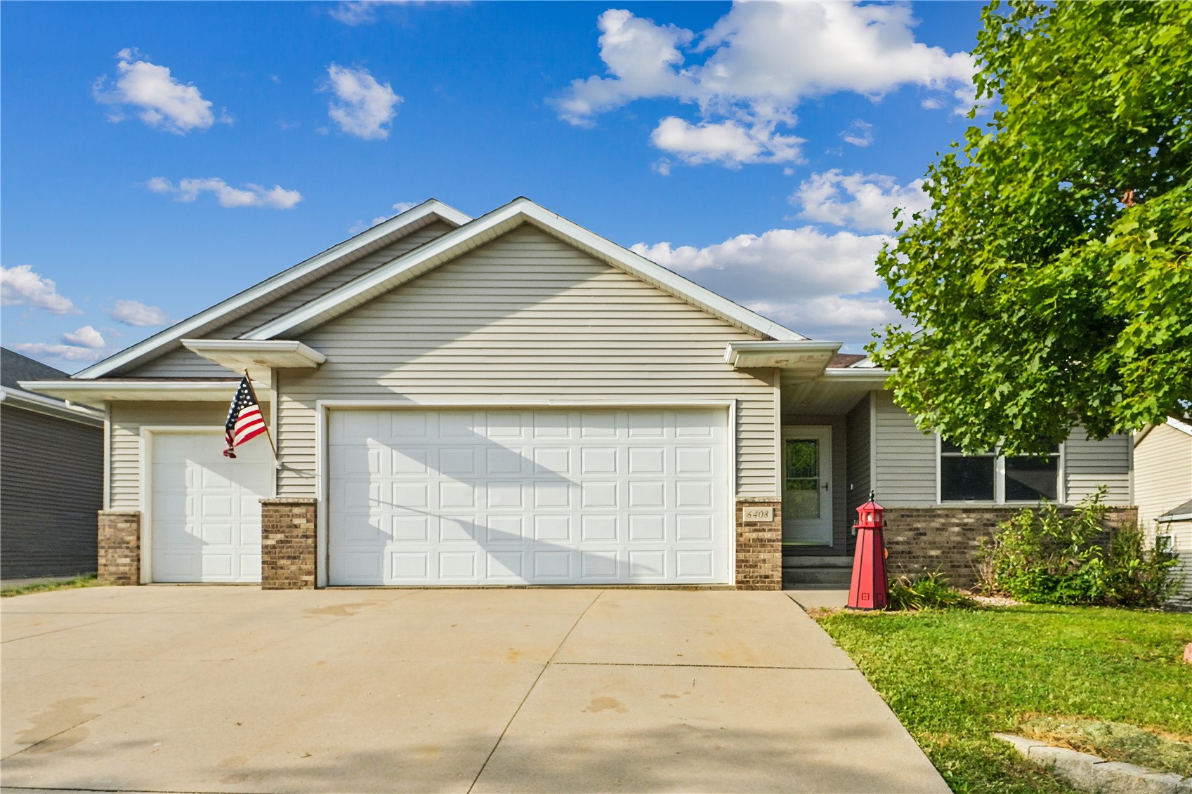 6408 Palmetto Circle SW Cedar Rapids IA 52405