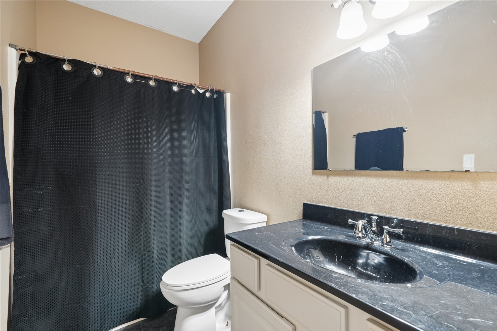 6408 Palmetto Circle SW Cedar Rapids IA 52405