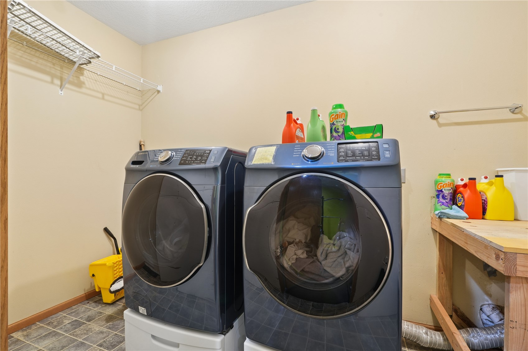 6408 Palmetto Circle SW Cedar Rapids IA 52405