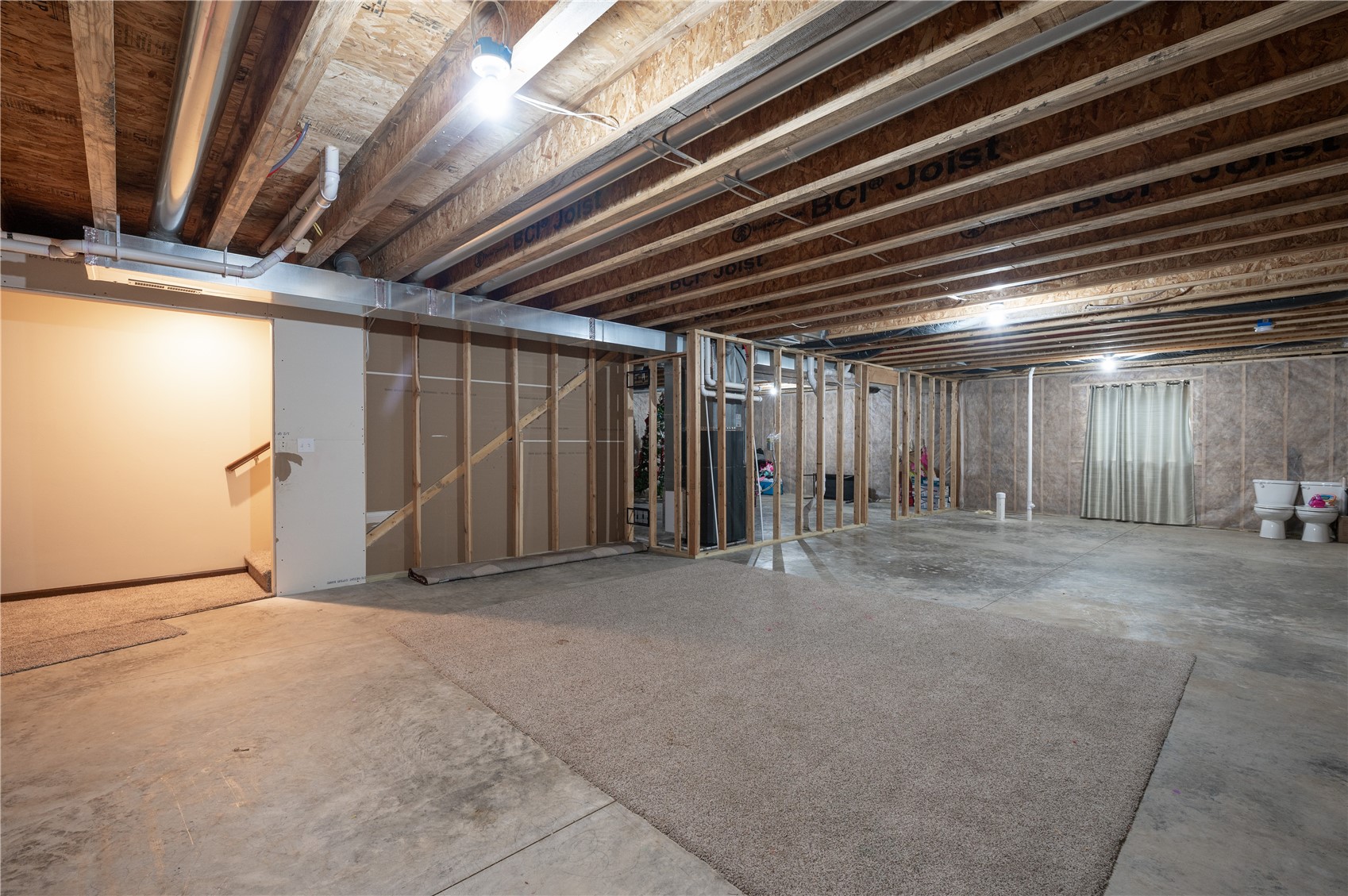1912 Shady Grove Road SW Cedar Rapids IA 52404