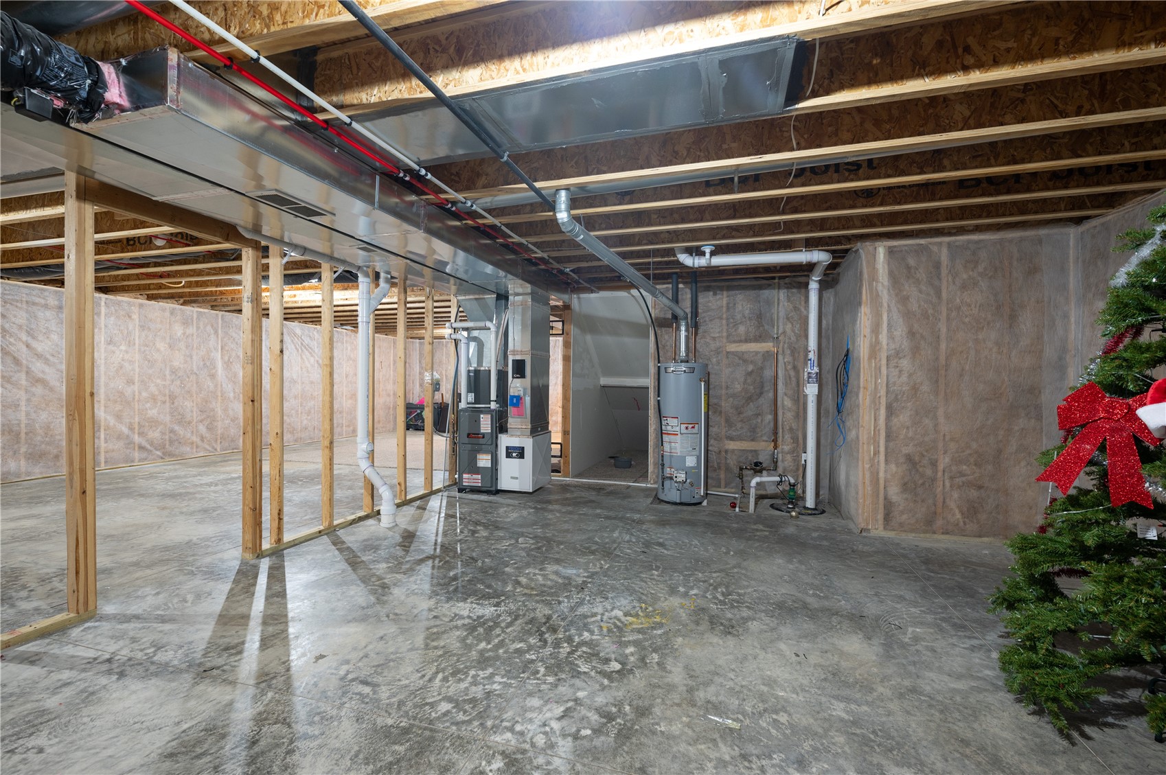 1912 Shady Grove Road SW Cedar Rapids IA 52404
