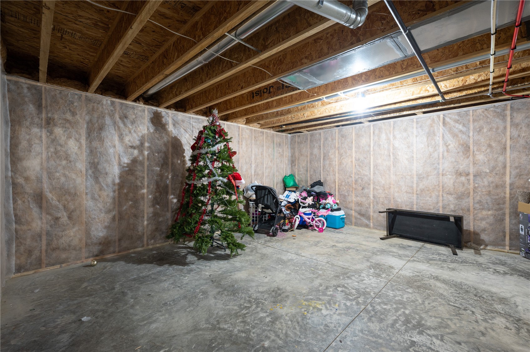 1912 Shady Grove Road SW Cedar Rapids IA 52404