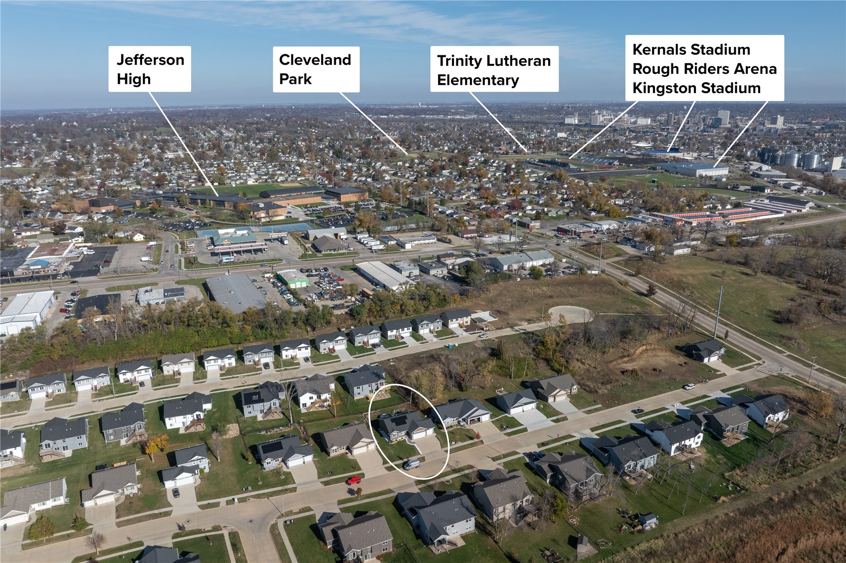 1912 Shady Grove Road SW Cedar Rapids IA 52404