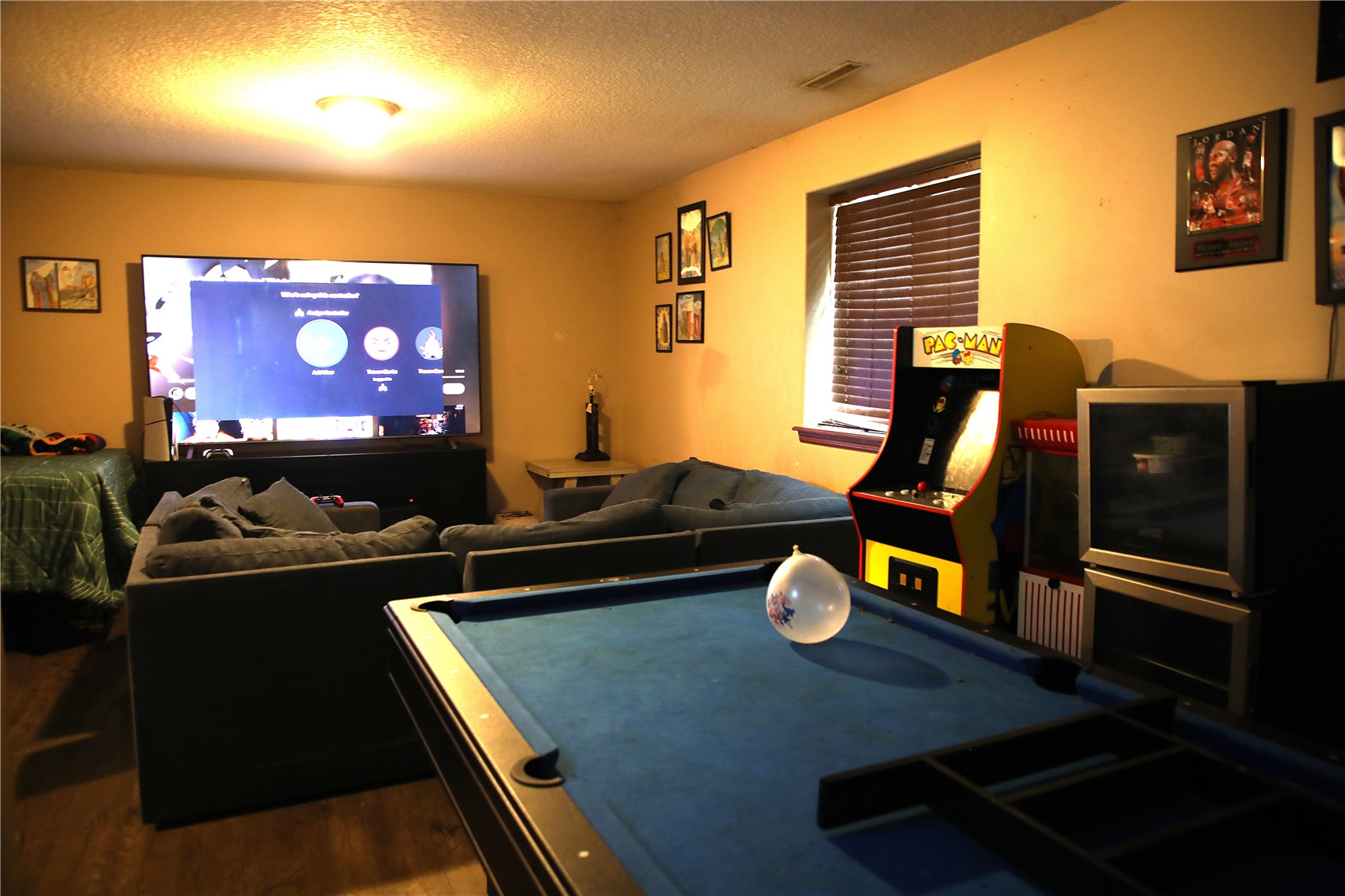 728 2nd Avenue SW Cedar Rapids IA 52404