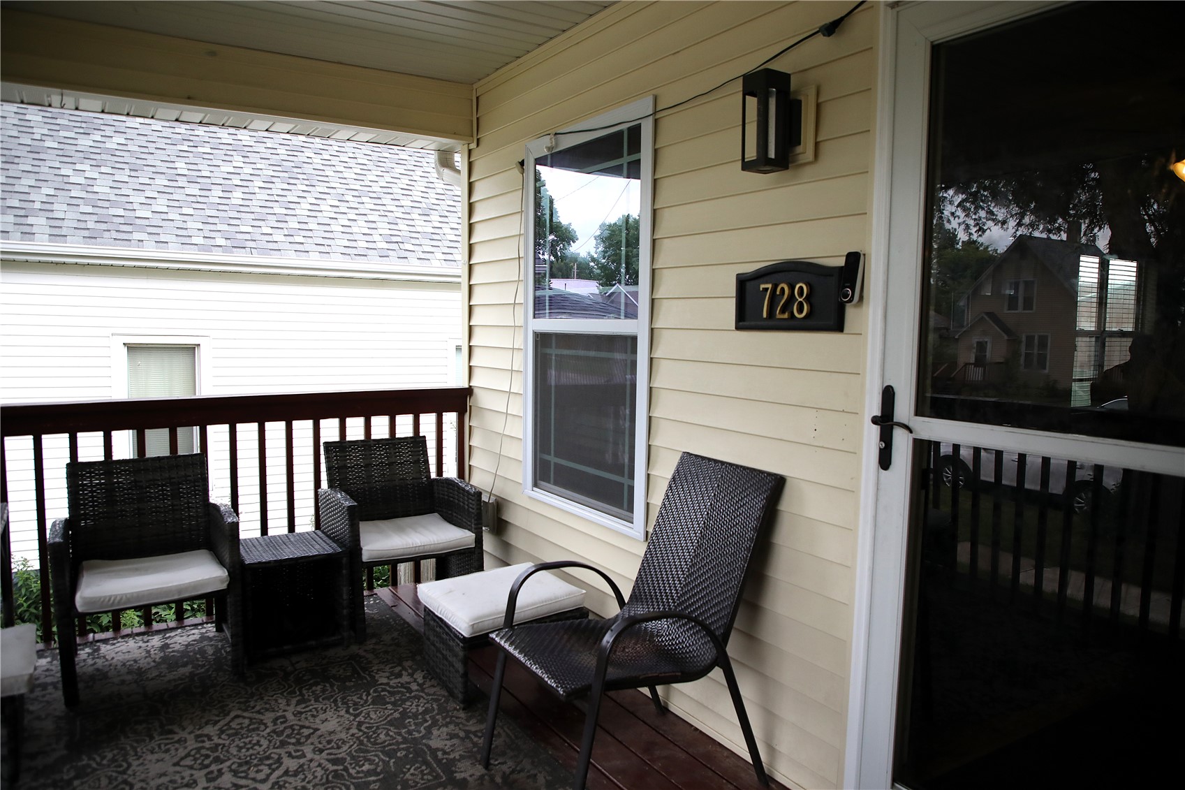 728 2nd Avenue SW Cedar Rapids IA 52404