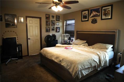 728 2nd Avenue SW Cedar Rapids IA 52404