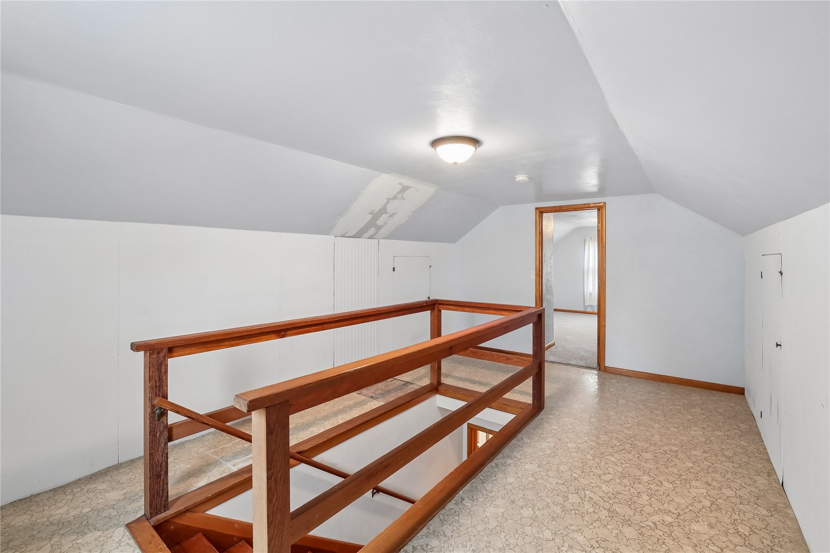74 Essex Avenue SW Swisher IA 52338